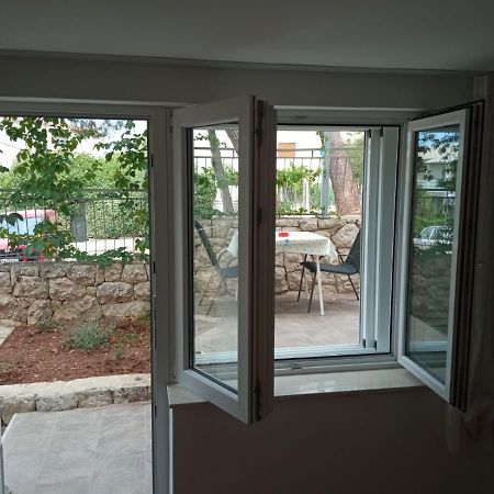 Apartmani Jure Perić Duće Exterior foto