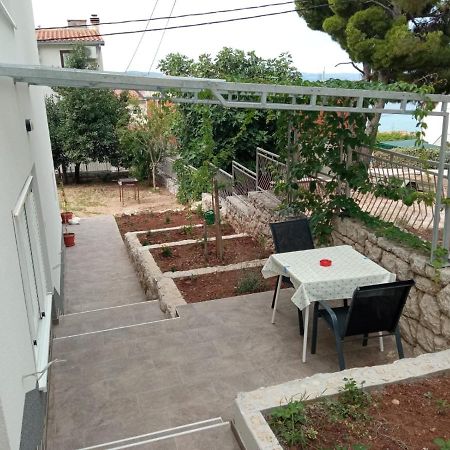 Apartmani Jure Perić Duće Exterior foto